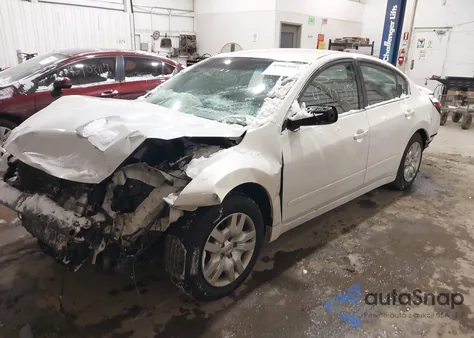 2010 Nissan Altima 2.5 z USA, uszkodzony, nr VIN 1N4AL2AP1AN467733